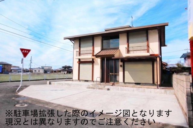 ※駐車場を拡張した場合のイメージ図となります。現況とは異なりますのでご注意ください。 ※駐車場拡張には別途費用がかかります
