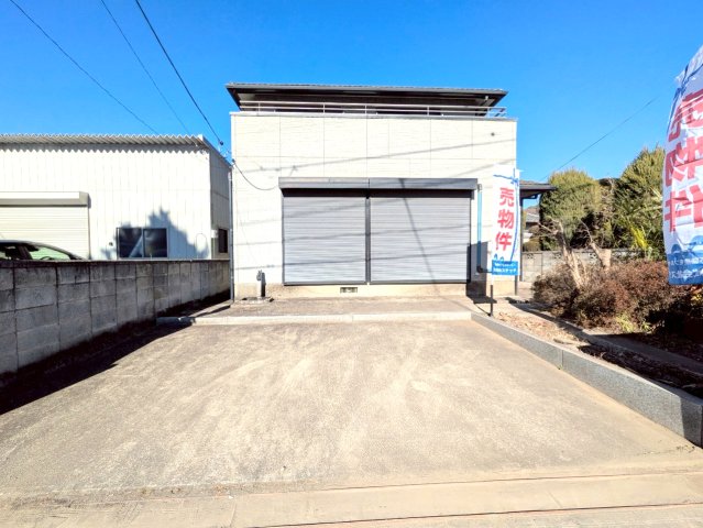 軽自動車2台分駐車可能！