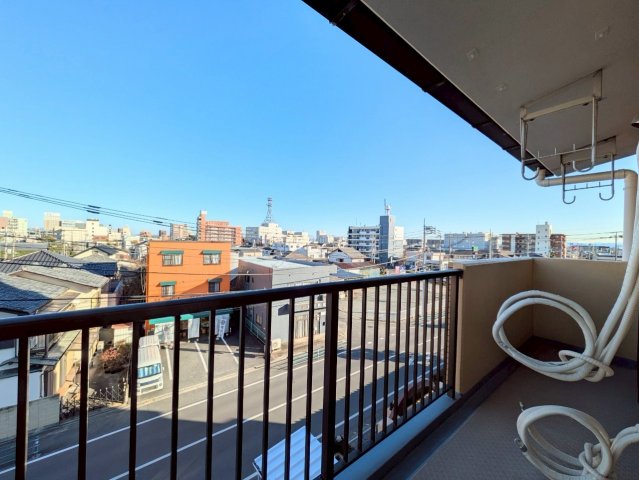 東向きです♪