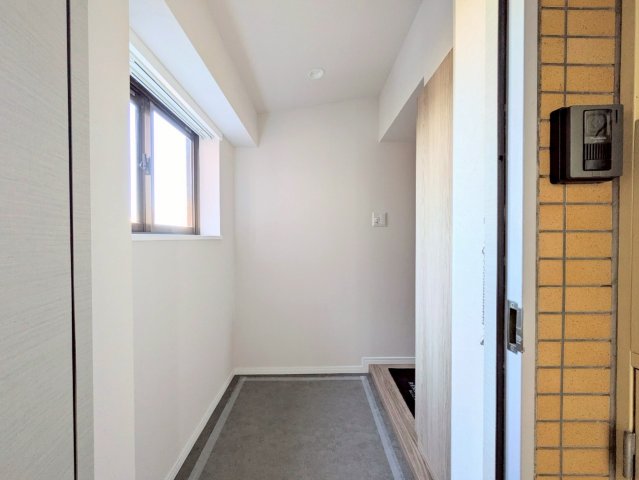 毎日のいってきますとただいまはこの玄関で!