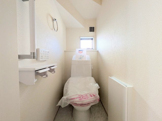 トイレは1階と2階の2ヶ所についております！