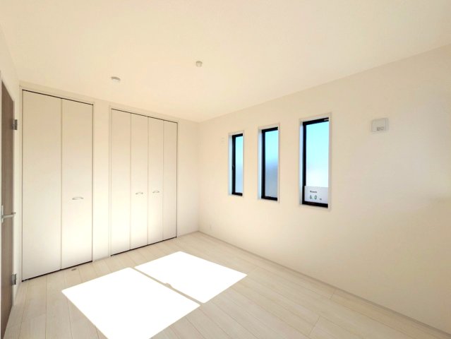 約６帖の洋室！