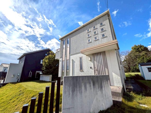 居住中のため、ご見学希望の際は事前に必ずご連絡ください！