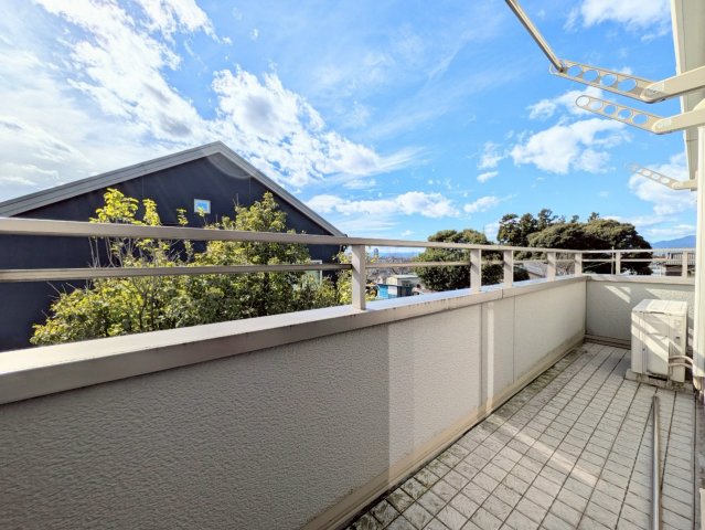 バルコニーは日当たり良好!