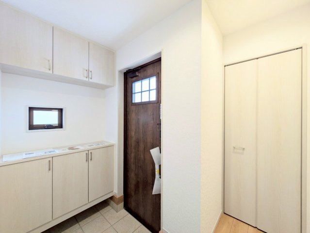 毎日のいってきますとただいまはこの玄関で!