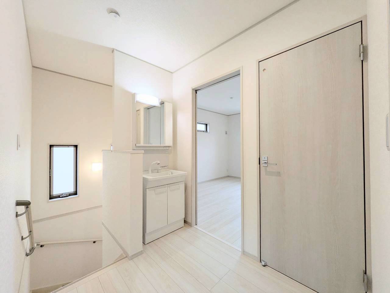 ２階にも洗面台付き！