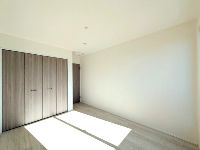 約６．０３帖の洋室！