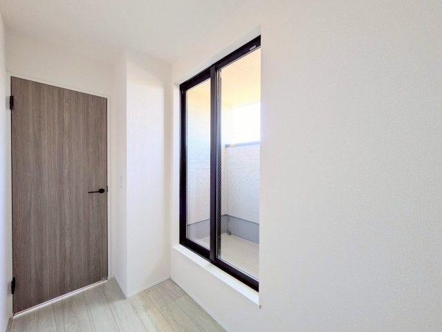 フリースペース付き！室内干し・陰干し用のお部屋としても活用できます！