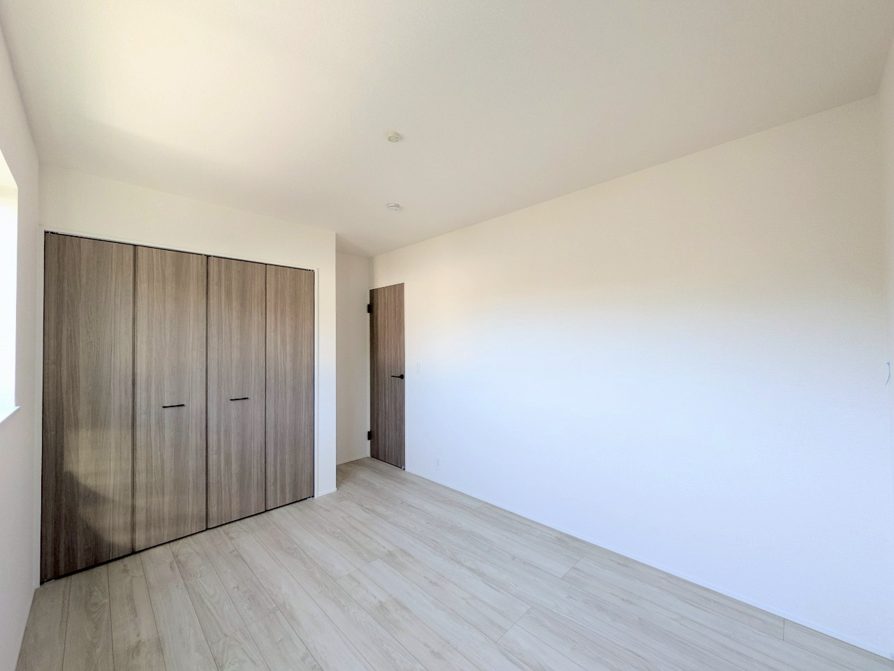 約７．２５帖の洋室！