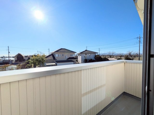 バルコニーは日当たり良好♪