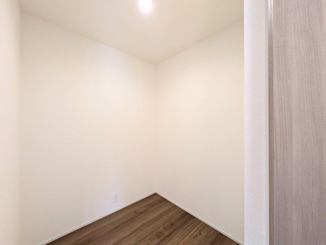 納戸付き!荷物の収納はもちろん、コレクションスペースとしても◎