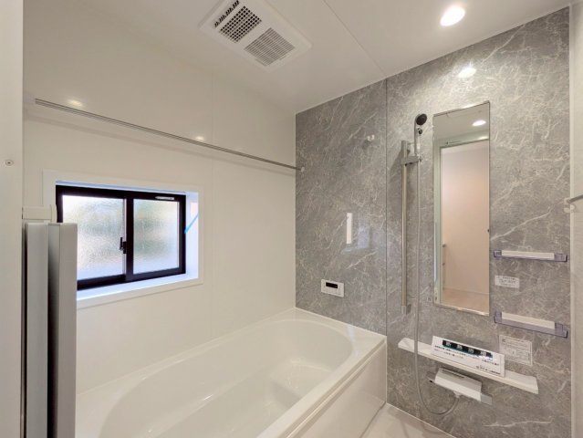 日々の疲れを癒す浴室♪