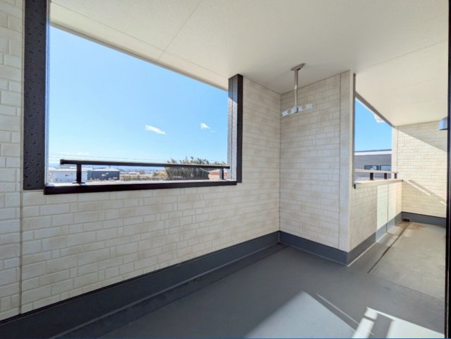 バルコニーは二部屋から行き来できます!