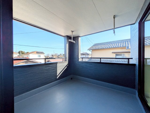 インナーバルコニー付きで急な雨でもお洗濯もの安心♪