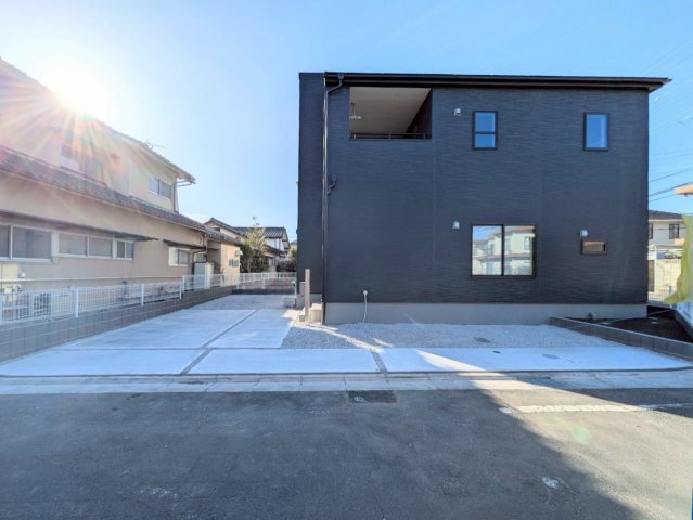 お車約2台駐車可能!