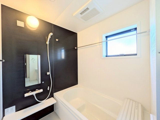 日々の疲れを癒す浴室♪