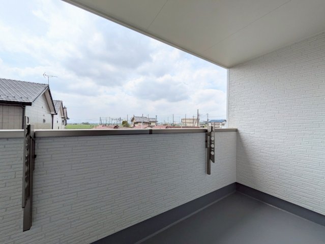 バルコニーは日当たり良好♪