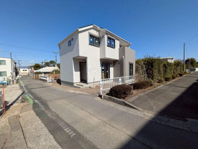 同じ会社様が施工した完成物件もご案内可能です！詳しくはお問い合わせください！