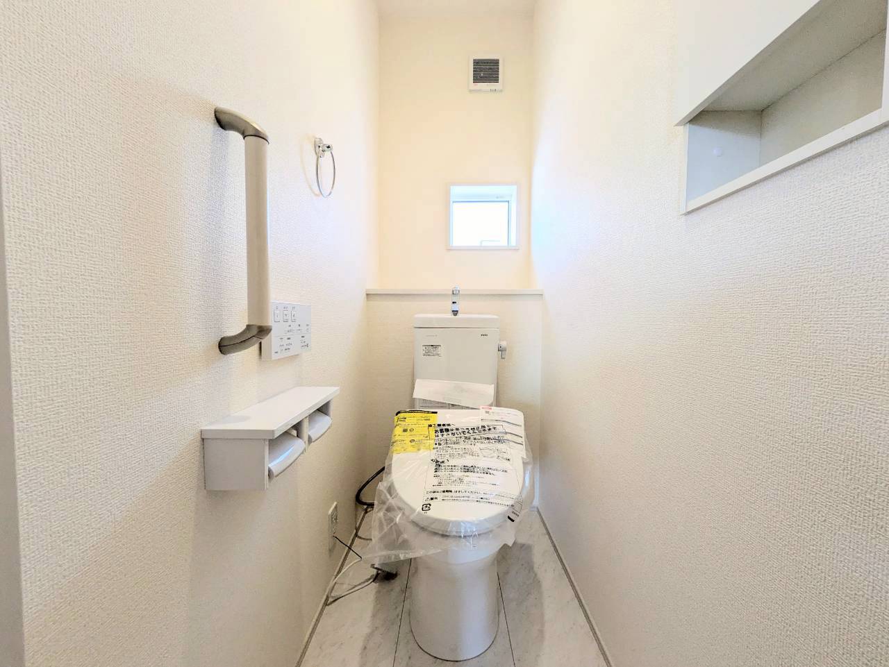 トイレは1階と2階の2ヶ所についております!