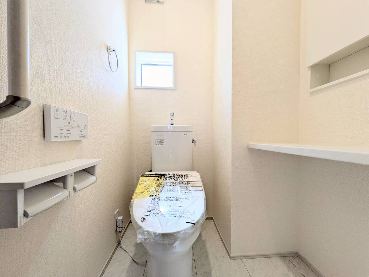 トイレにはカウンター付き！