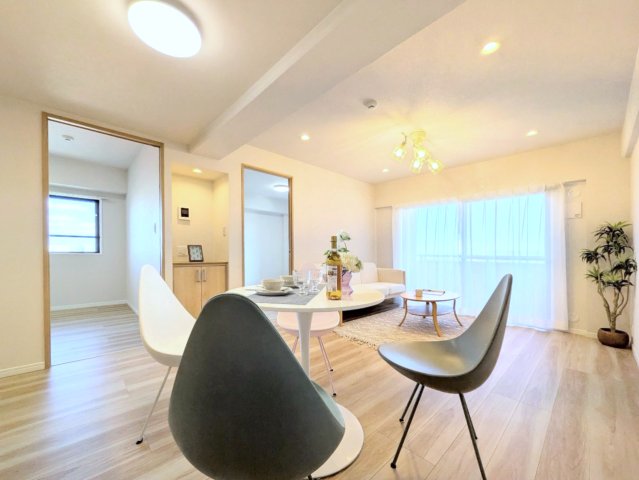 リビング約14.2帖！