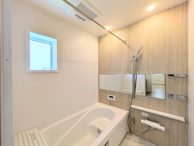 日々の疲れを癒す浴室♪