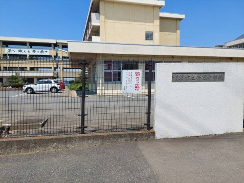 【中学校】前橋市立芳賀中学校まで316m