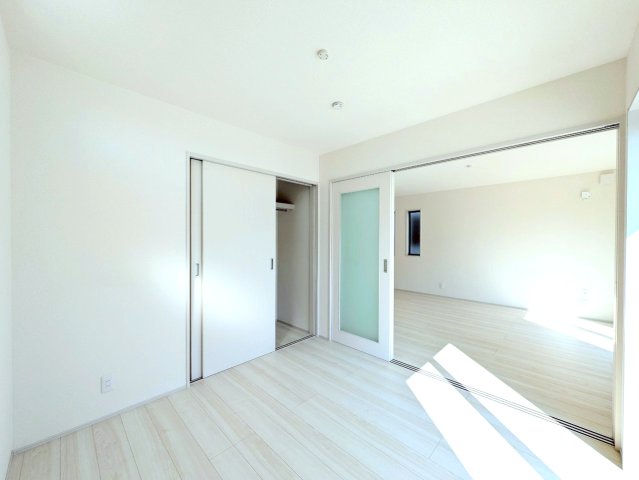 約4.5帖の洋室！