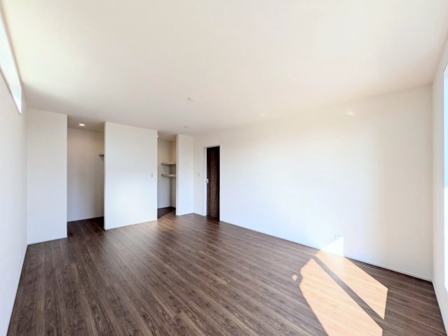 約11帖の洋室！