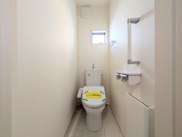 トイレは1階と2階の2ヶ所についております！