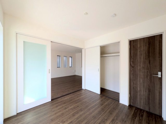 約4.5帖の洋室！