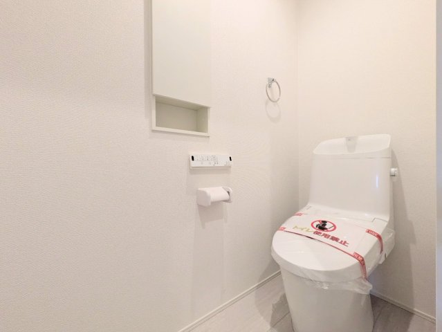 トイレは1階と2階の2ヶ所についております！