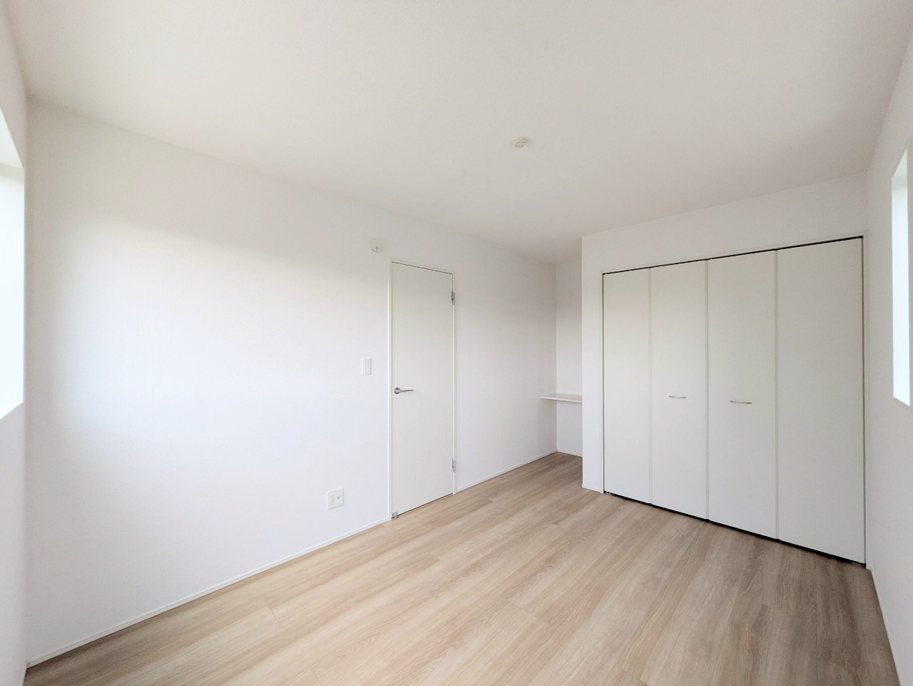 約6.5帖の洋室！