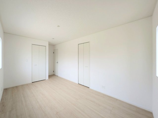 約8帖の洋室!