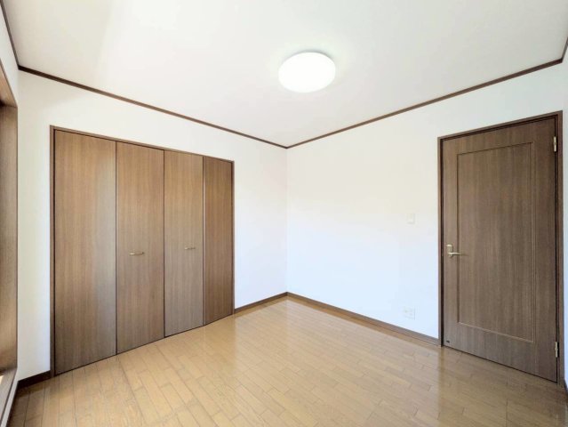 約5帖の洋室！