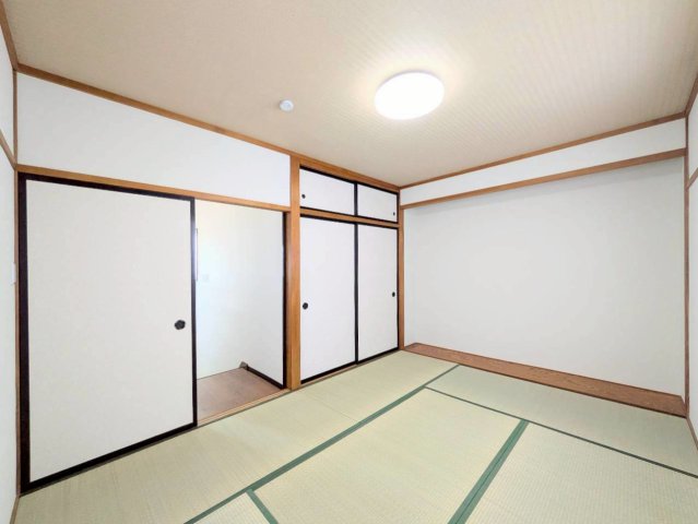 2階和室は約6帖！
