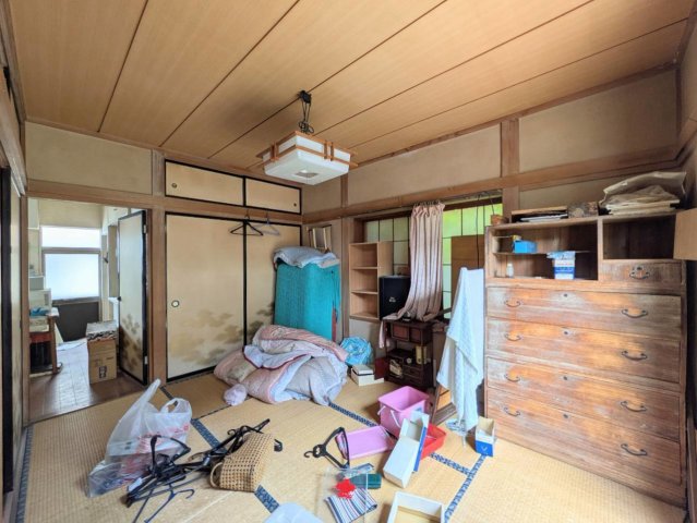 1階東側の和室は約6帖!